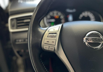 Подержанный автомобиль Nissan Qashqai 2014 года (19 фото)