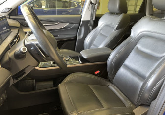 Подержанный автомобиль Exeed LX 2022 года (8 фото)