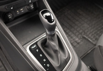 Подержанный автомобиль Hyundai Solaris Sedan 2017 года (14 фото)