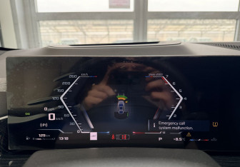 Подержанный автомобиль BMW X6 M 2024 года (31 фото)