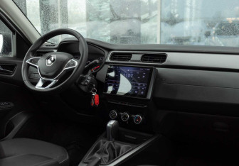 Подержанный автомобиль Renault Arkana 2020 года (10 фото)