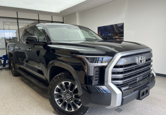 Подержанный автомобиль Toyota Tundra 2021 года (3 фото)