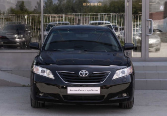 Подержанный автомобиль Toyota Camry Sedan 2008 года (2 фото)