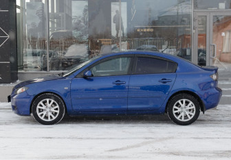 Подержанный автомобиль Mazda 3 Sedan 2006 года (8 фото)