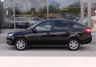 Подержанный автомобиль LADA (ВАЗ) Granta Liftback 2023 года (8 фото)