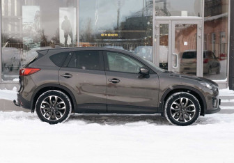 Подержанный автомобиль Mazda CX-5 2015 года (4 фото)