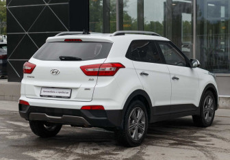 Подержанный автомобиль Hyundai Creta 2017 года (5 фото)