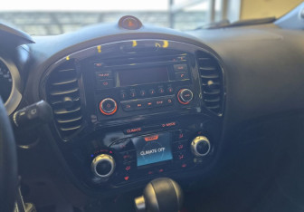 Подержанный автомобиль Nissan Juke 2012 года (12 фото)
