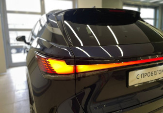 Новый Lexus RX 2023 (9 фото)