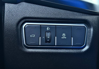 Подержанный автомобиль Haval F7 2024 года (16 фото)