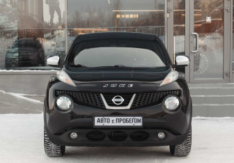 Подержанный автомобиль Nissan Juke 2011 года (2 фото)
