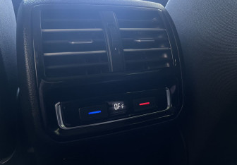 Подержанный автомобиль Volkswagen Passat Wagon 2018 года (17 фото)