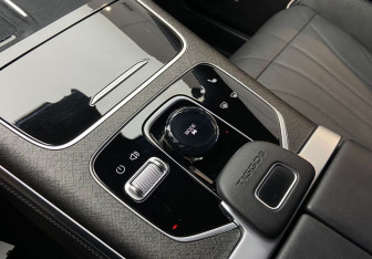 Подержанный автомобиль Chery Tiggo 9 2023 года (8 фото)