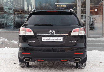 Подержанный автомобиль Mazda CX-9 2008 года (6 фото)