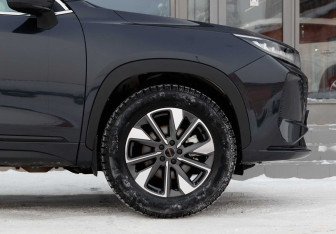 Подержанный автомобиль Exeed LX 2024 года (9 фото)