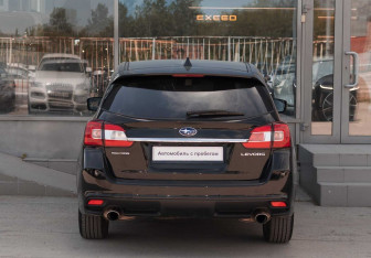 Подержанный автомобиль Subaru Levorg 2019 года (6 фото)