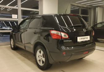 Подержанный автомобиль Hyundai Creta 2020 года (7 фото)