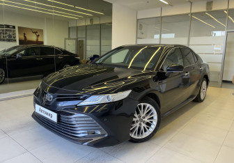 Подержанный автомобиль Toyota Camry Sedan 2019 года (1 фото)