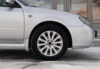 Подержанный автомобиль Subaru Impreza Wagon 2007 года (9 фото)