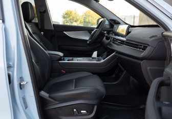 Подержанный автомобиль Chery Tiggo 7 Pro Max 2023 года (24 фото)