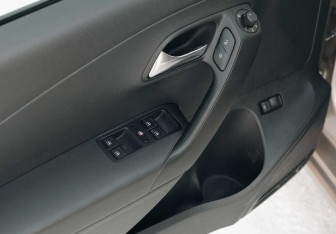 Подержанный автомобиль Volkswagen Polo Sedan 2019 года (16 фото)