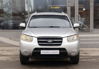 Подержанный автомобиль Hyundai Santa Fe 2007 года (2 фото)