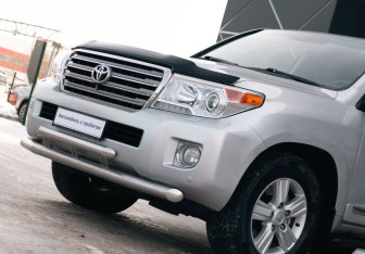 Подержанный автомобиль Toyota Land Cruiser Suv 2012 года (14 фото)
