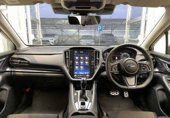 Подержанный автомобиль Subaru Levorg 2023 года (9 фото)