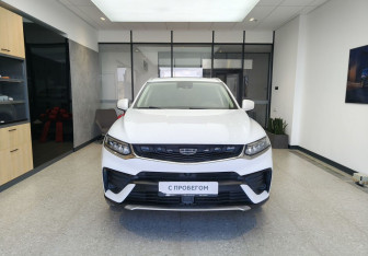 Подержанный автомобиль Geely Tugella 2021 года (2 фото)