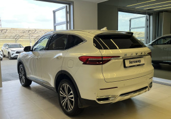Подержанный автомобиль Haval F7 2021 года (6 фото)