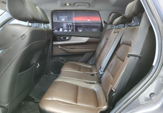 Подержанный автомобиль Chery Tiggo 8 Pro 2023 года (11 фото)