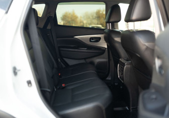 Подержанный автомобиль Nissan Murano Suv 2020 года (22 фото)