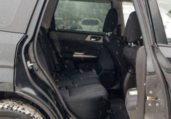 Подержанный автомобиль Subaru Forester Suv 2008 года (18 фото)