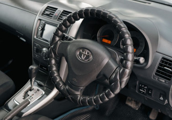 Подержанный автомобиль Toyota Corolla Wagon 2007 года (11 фото)