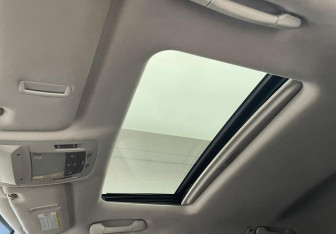 Подержанный автомобиль Lexus RX 2009 года (24 фото)