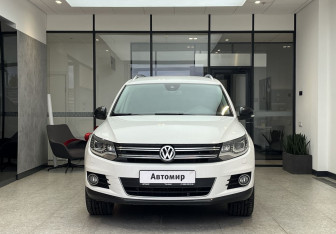 Подержанный автомобиль Volkswagen Tiguan 2013 года (2 фото)