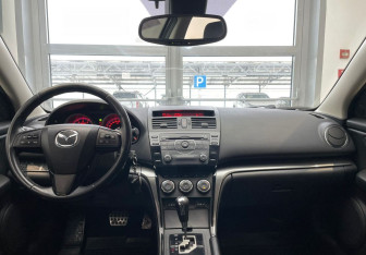 Подержанный автомобиль Mazda 6 Sedan 2011 года (12 фото)
