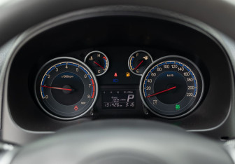 Подержанный автомобиль Suzuki SX4 Hatchback 2013 года (13 фото)