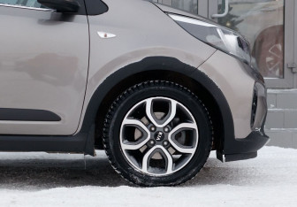 Подержанный автомобиль Kia Picanto 2018 года (9 фото)