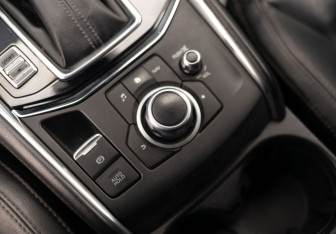 Подержанный автомобиль Mazda CX-5 2018 года (16 фото)