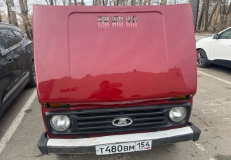 Подержанный автомобиль LADA (ВАЗ) 2121 (4x4) 1996 года (9 фото)