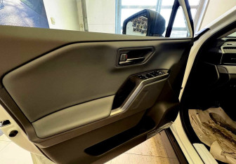 Новый Toyota RAV4 2026 (16 фото)