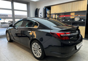 Подержанный автомобиль Opel Insignia Sedan 2014 года (7 фото)