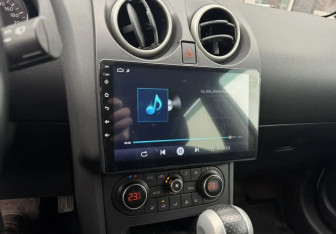 Подержанный автомобиль Nissan Qashqai 2012 года (16 фото)