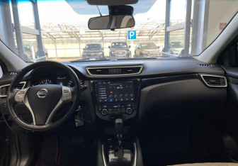 Подержанный автомобиль Nissan Qashqai 2014 года (14 фото)