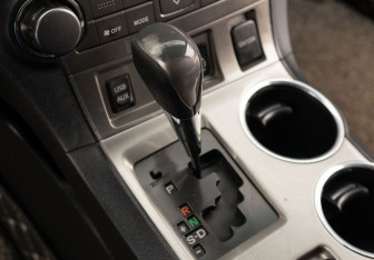 Подержанный автомобиль Toyota Highlander 2012 года (16 фото)