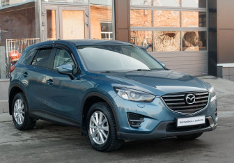 Подержанный автомобиль Mazda CX-5 2015 года (3 фото)