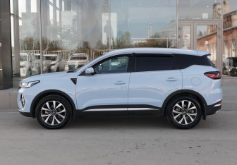 Подержанный автомобиль Chery Tiggo 7 Pro Max 2023 года (8 фото)