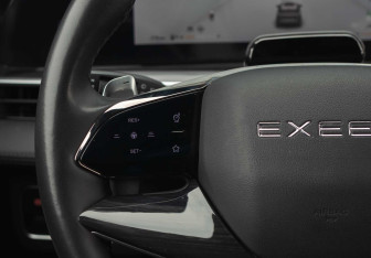 Подержанный автомобиль Exeed RX 2023 года (14 фото)