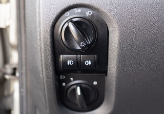 Подержанный автомобиль LADA (ВАЗ) Granta Sedan 2012 года (16 фото)